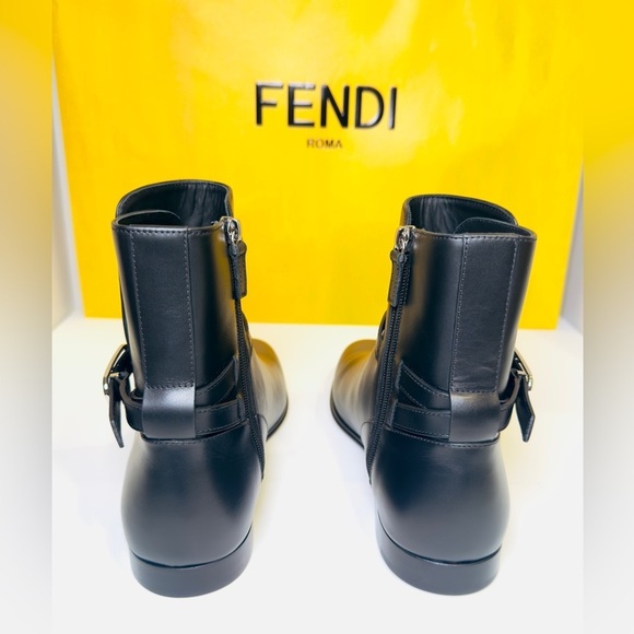 Fendi Vitelo O’Lock Men’s Ankle Leather Boots Black Size 10.5 New! Retail$1200 main image 5